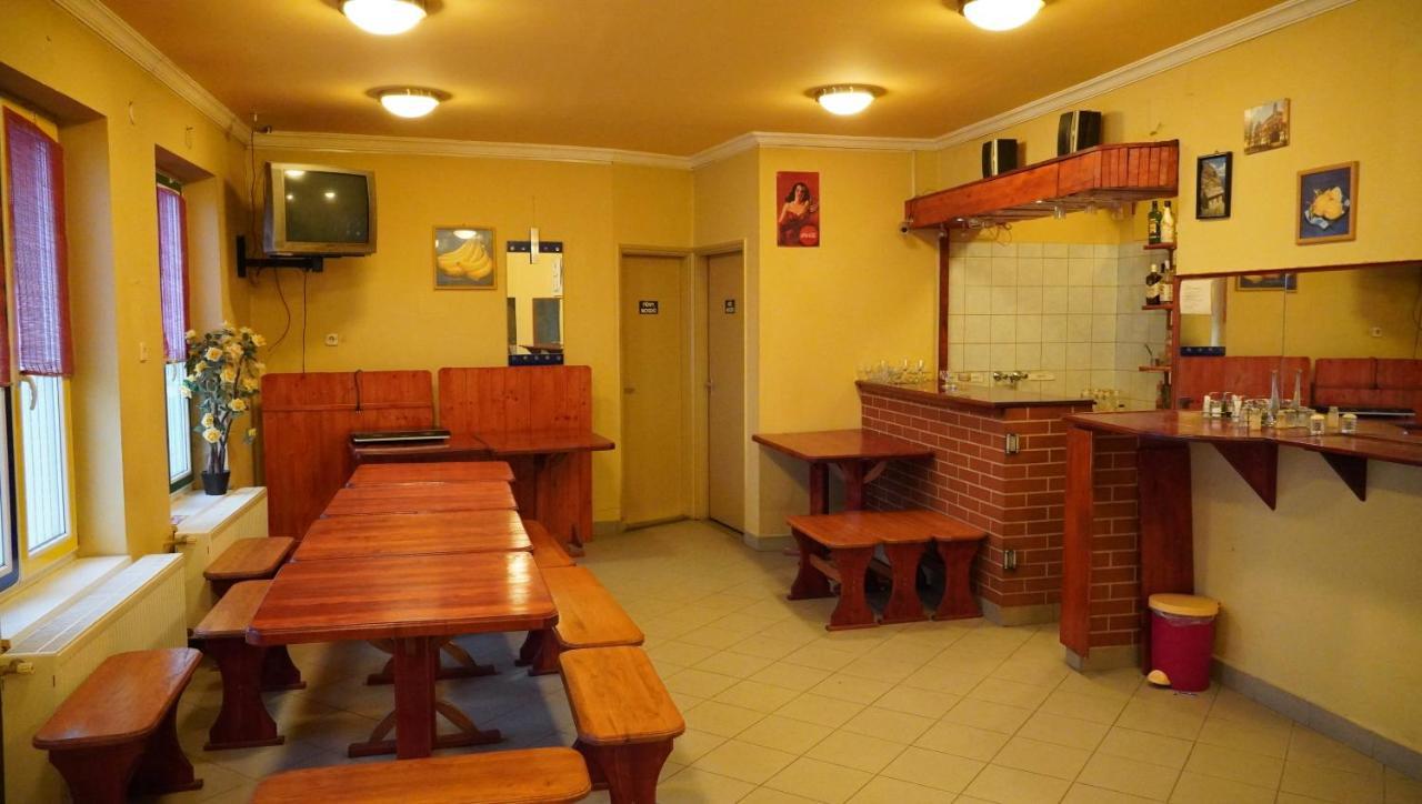 Pajkos Poni Vendeghaz Hotel Miskolc Exterior photo