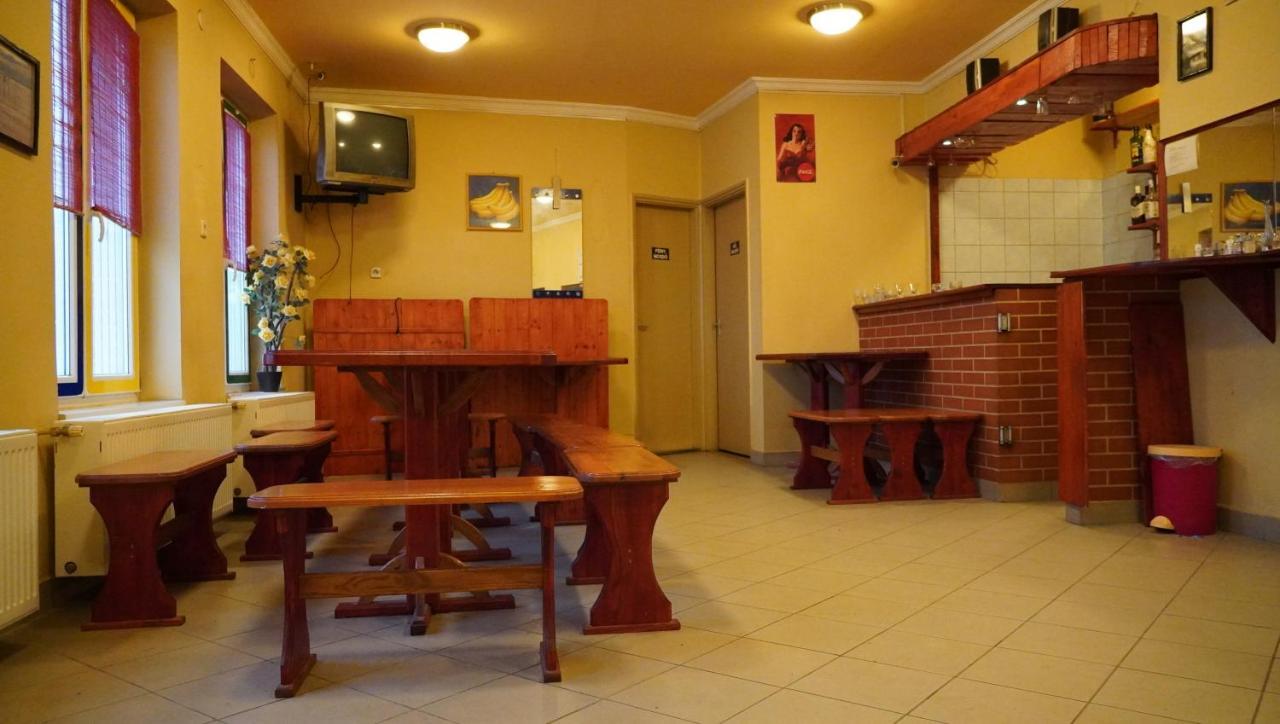 Pajkos Poni Vendeghaz Hotel Miskolc Exterior photo
